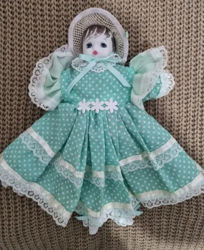 Boneca de porcelana 25 cm