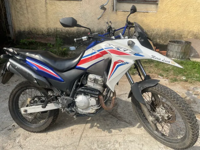 XRE 300