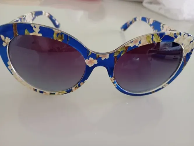Óculos Prada Minimal Baroque Original - Ícone de Luxo