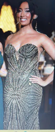Vendo vestido de festa