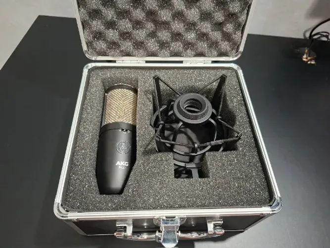 AKG P420 MICROFONE CONDENSADOR AKG P420