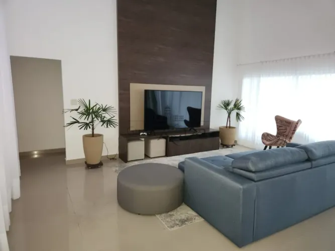 Oportunidade - Casa em Condomínio - Urbanova - Condomínio Colinas do Paratehy - 3 Dormitór