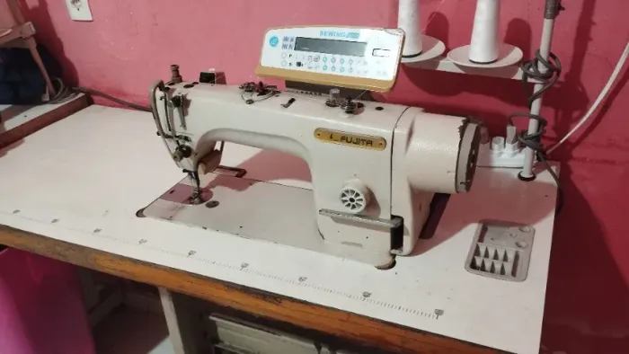 Máquina elétrica reta