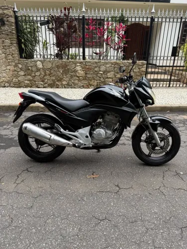 CB 300r 2010