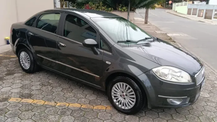 Fiat Linea 1.9/ HLX 1.9/ 1.8 Flex 16V 4P 2010
