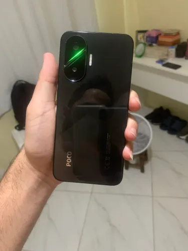 Poco F7