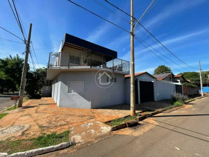 SALÃO COMERCIAL COM RESIDÊNCIA NO PISO SUPERIOR