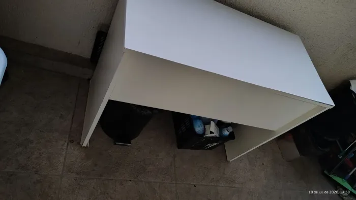 Mesa escrivaninha branca 