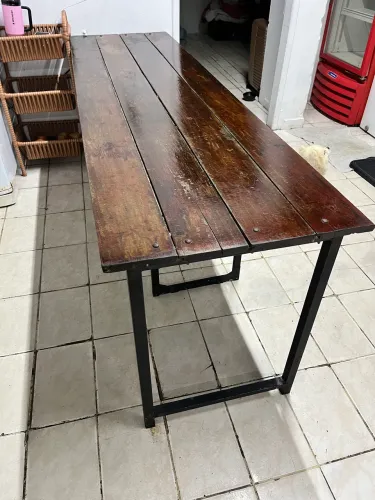 MESA GRANDE ARTEZANAL DE MADEIRA JATOBA