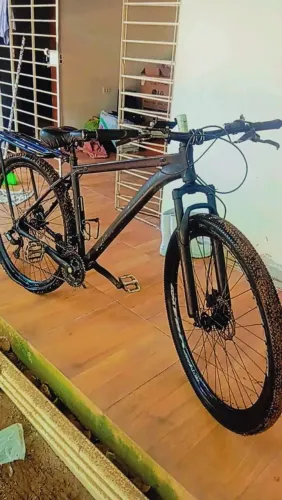 Bicicleta Absolut quadro alumínio aro 29