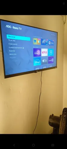 Vendo televisão smartphone 32 polegadas nova