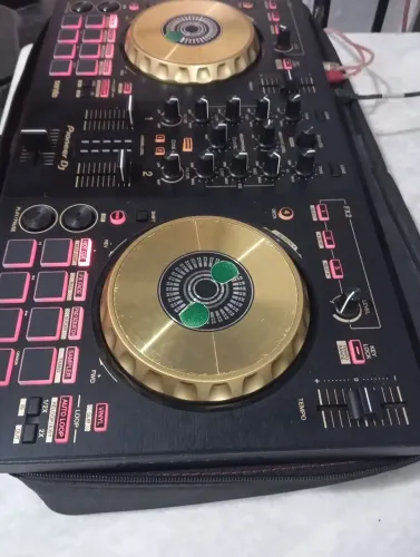Pioneer DJ Controladora DDJ-SB3