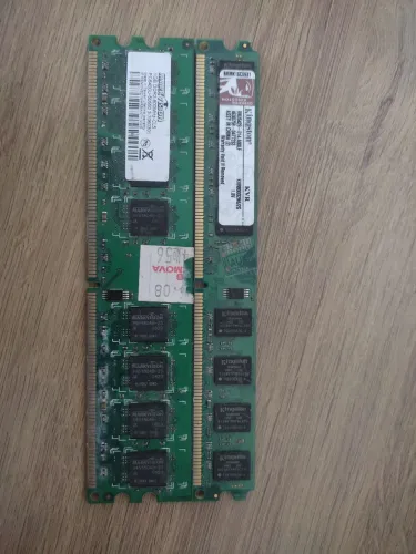 Mamorias ram 2gb e 1gb ddr2