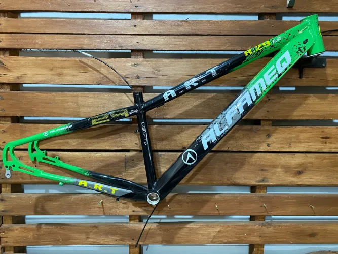 Quadro Alfameq aro 26