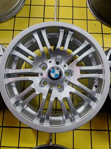 Jogo roda 17 Bmw 320 E36 Seminovas Pintura OKM 