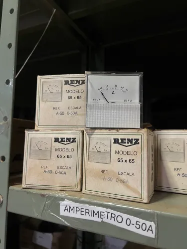 Amperímetro Renz 0-50A 65x65 Novo