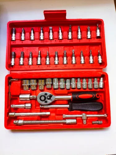 Kit de Ferramentas 46 peças Jogo Soquete Catraca Vermelho 