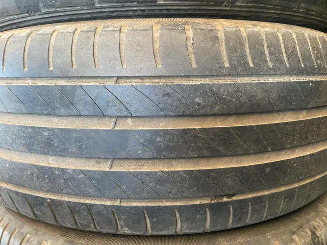 PNEUS MICHELIN 205/55/16