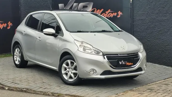 Peugeot 208 Allure 1.5 Flex 8V 5P 2016