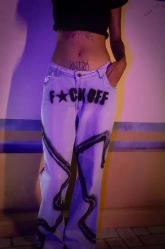Calça customizada
