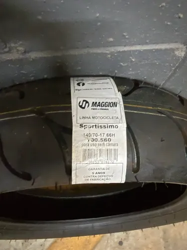Pneu maggion novo 140/70/17