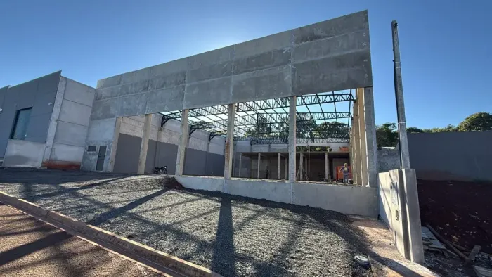 Galpão Industrial com aproximadamente 981m² no Parque Industrial Jose Garcia Gimenes
