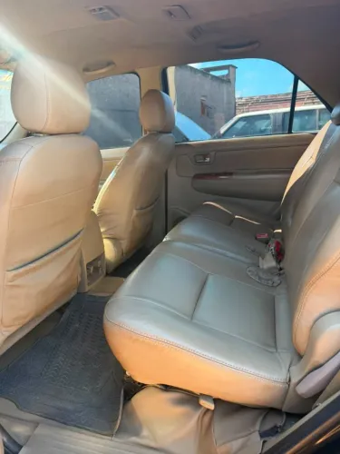 Toyota Hilux SW4 SRV D4-d 4X4 3.0 TDI Dies. AUT 2010
