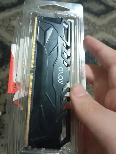 MEMORIA RAM OLOY 8GB DDR4 2666MHZ (aberto a negociar)