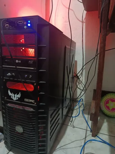 PC GAMER ? RTX 2060 6GB + i7 + 24GB RAM ?