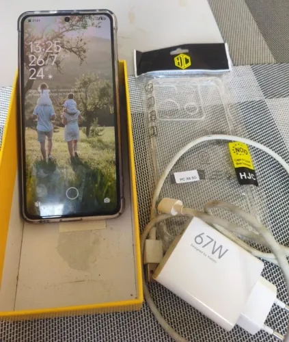 Celular Xiaomi Poco X6 256GB 12RAM + carregador original