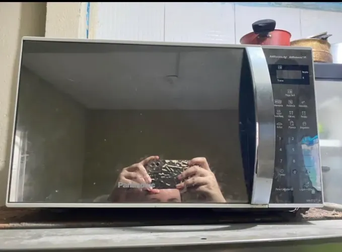 MICROONDAS PANASONIC 21L