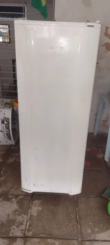 Geladeira Esmaltec ROC 31 245L