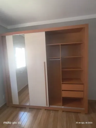 Guarda roupa