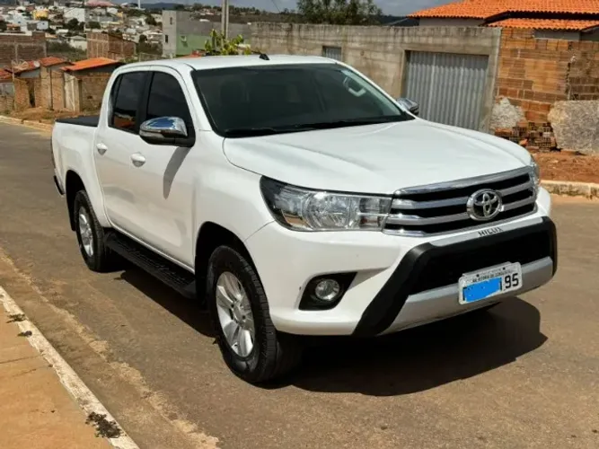 Toyota Hilux CD SRV 4X4 2.8 TDI Diesel Aut. 2018