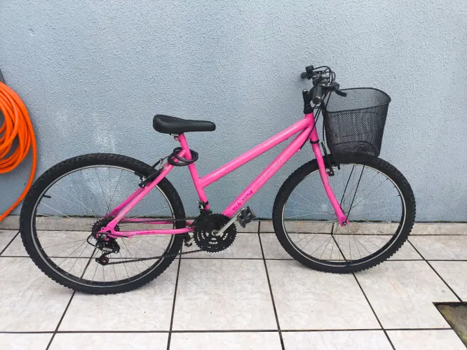 Bicicleta feminina aro 26