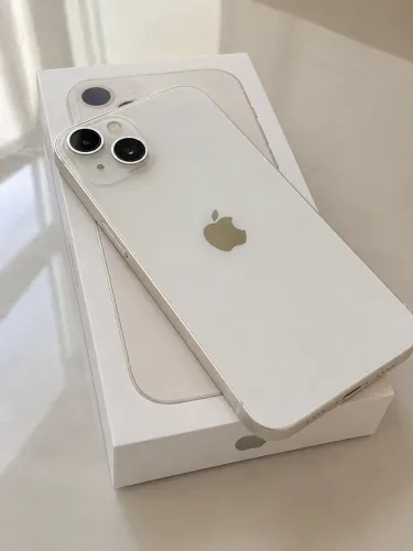 iPhone 13