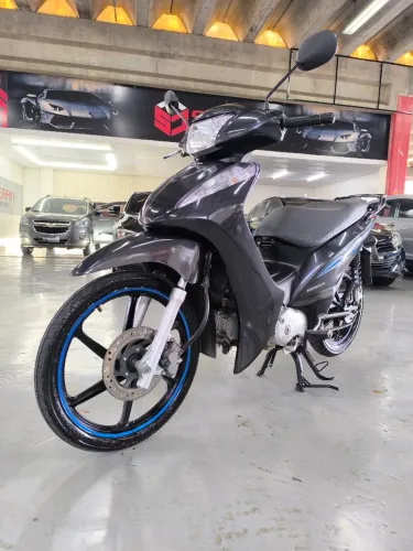 Honda BIZ 125 Es