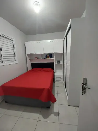 Guarda roupa de casal em L