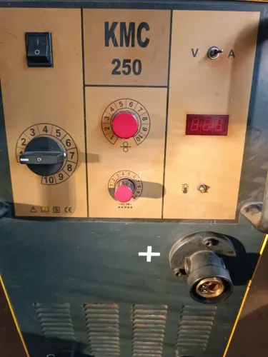 Máquina de solda MIG CEA 250KMC