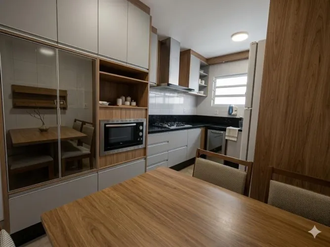 Casa com 4 Quartos para Locação, Estreito - Florianópolis