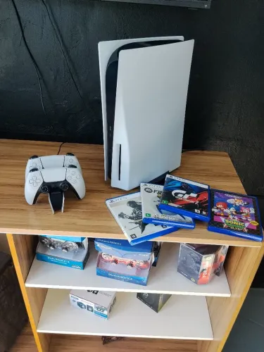 PS5 Mida Física 2 Controles e Jogos