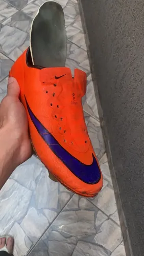 chuteira mercurial retro