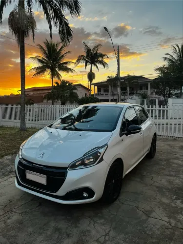 Peugeot 208 Sport 1.6 Flex 16V 5P Mec. 2017