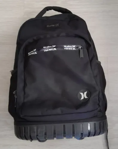 Mochila de Rodinha Hurley p/ Notebook