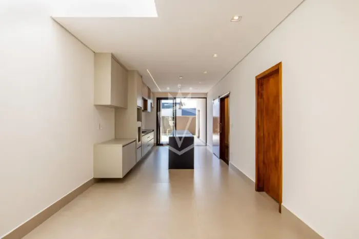 Casa Condomínio em Louveira