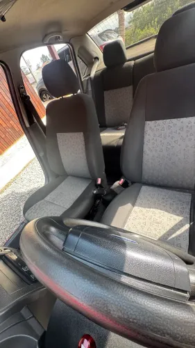 Ford Fiesta Sed. 1.6 8V Flex 4P 2012