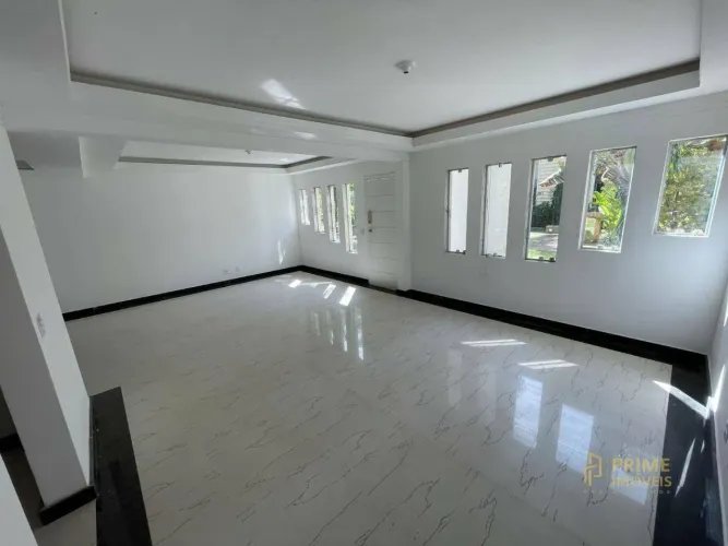 Casa com 4 dormitórios à venda, 220 m² por R$ 1.780.000,00 - Mirim - Praia Grande/SP
