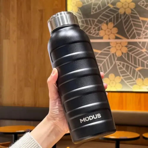 Garrafa Térmica MODUS 1000ml Aço Inox Isolada a Vácuo Preta