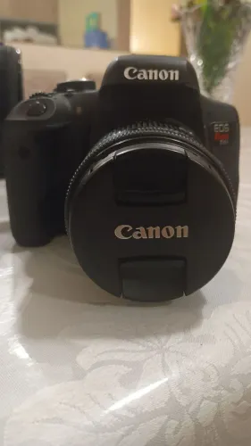 Camera Canon t6i + flash Canon