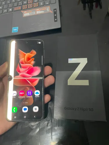 Celular Z Flip 4
